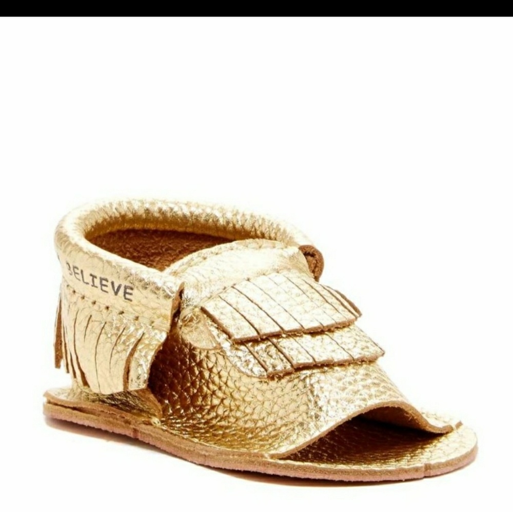 NWT First Steps Gold Leather Moccasins, size 2 - Picture 7 of 8